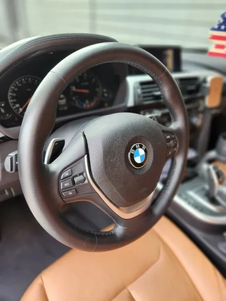 [더핸들]BMW 4시리즈 F36 그란쿠페 핸들 컬러변경 & 가죽교체 작업기 (브라운 가죽 + 블랙 알칸타라, 레드 센터띠 & M 삼색 스티치) / 남양주 별내면