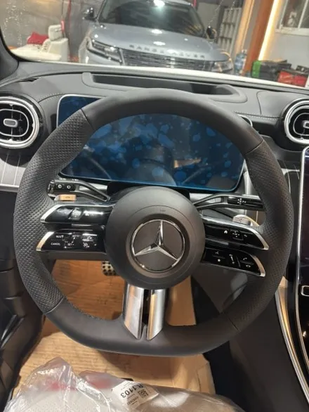 [더핸들]벤츠 GLC300 4MATIC X254 핸들 컬러변경 네바그레이 가죽교체 작업! / 남양주 별내면
