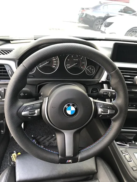 더핸들 bmw f10 f30 m핸들 가죽교체,가죽복원,알칸타라 작업 / 남양주 별내면