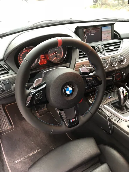 더핸들 bmw z4 e89 핸들작업/핸들가죽복원/핸들복원/가죽핸들복원/핸들가죽교체/핸들튜닝/핸들알칸타라/핸들샤무드/우드핸들/디컷핸들 / 남양주 별내면