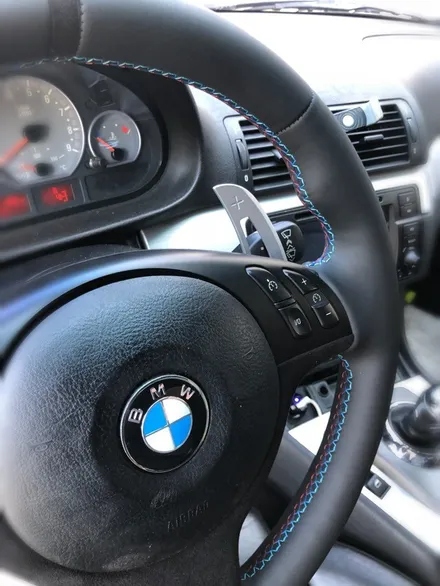 더핸들 bmw m3 e46 핸들작업/핸들가죽교체/핸들복원/핸들튜닝/핸들알칸타라/핸들샤무드/디컷핸들/우드핸들/핸들가죽복원 / 남양주 별내면