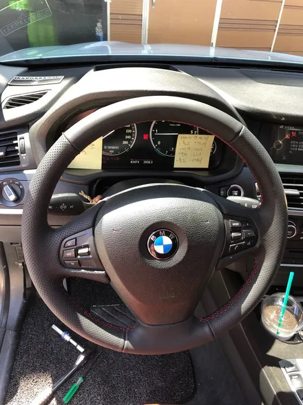 더핸들 bmw x3 f25 핸들작업/핸들가죽교체/핸들복원/핸들튜닝/핸들가죽복원/핸들알칸타라/핸들샤무드/우드핸들/디컷핸들/핸들가죽복원/가죽핸들복원 / 남양주 별내면