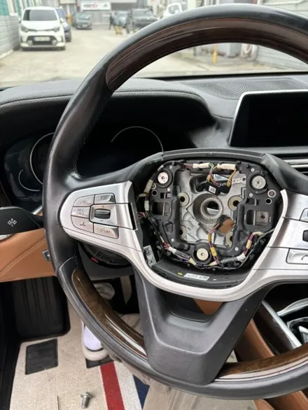 더핸들 bmw 730ld g11 핸들가죽교체 / 남양주 별내면