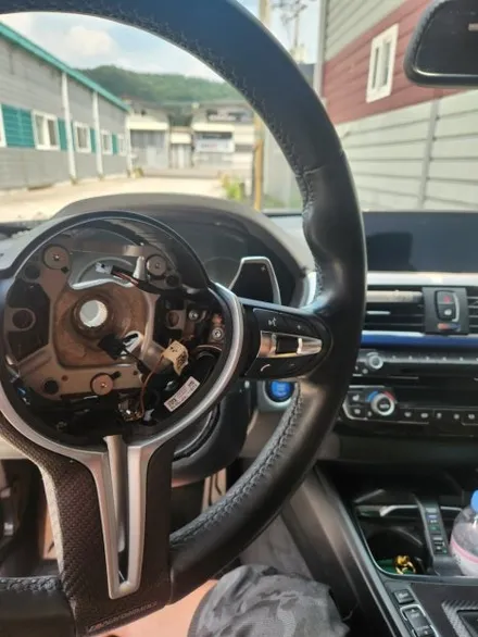 더핸들 BMW 4시리즈 & 7시리즈 핸들 알칸타라 가죽 교체 작업기 / 남양주 별내면