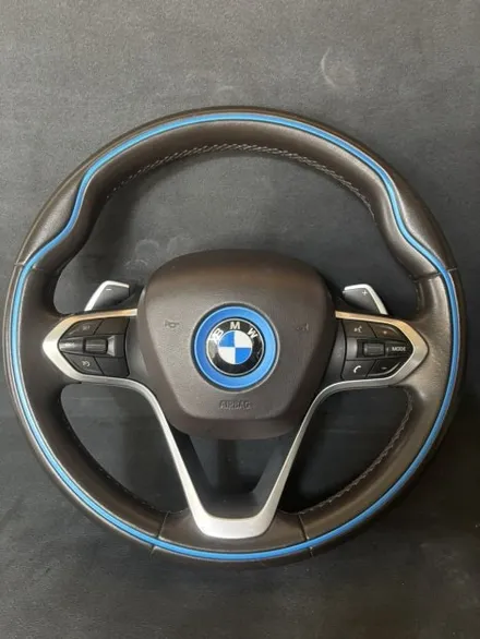 더핸들 bmw i8 핸들컬러변경 가죽교체 작업 / 남양주 별내면