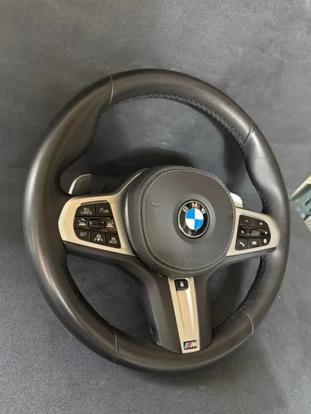 BMW X6 M60i G06 순정 가죽 핸들 → 알칸타라 핸들 리메이크 (by 더핸들) / 남양주 별내면