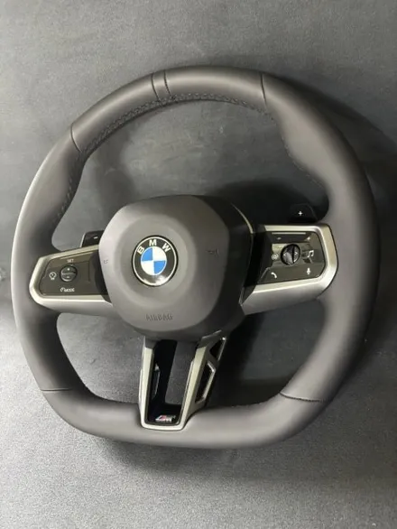 더핸들 BMW 520i G60 검정핸들 → 스모크화이트 가죽교체 컬러변경 작업 / 남양주 별내면