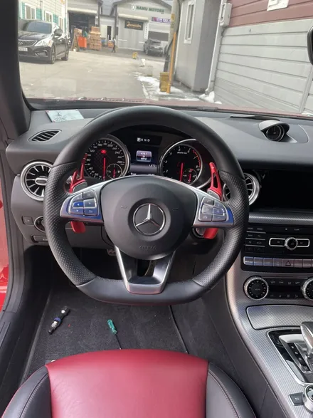 더핸들 벤츠 slc 43amg 핸들 알칸타라 작업 / 남양주 별내면