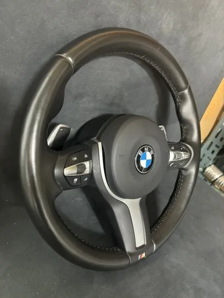 bmw 5시리즈 f10 m핸들 가죽교체 복원작업 / 남양주 별내면