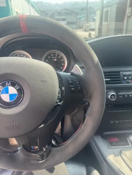 BMW M3 E92 핸들 가죽 교체 복원 작업 -더핸들 / 남양주 별내면