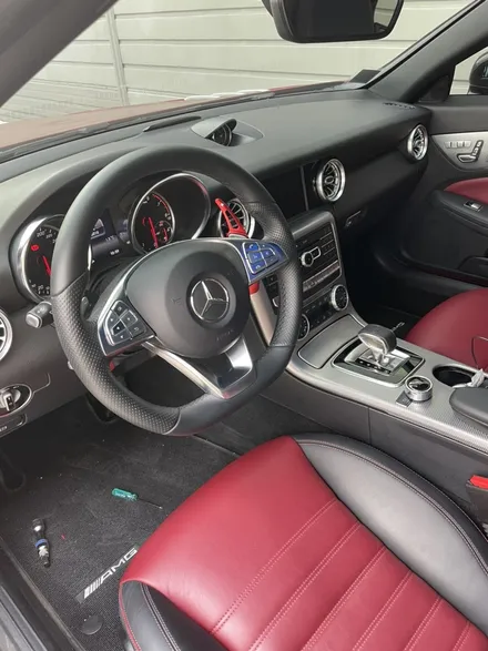 더핸들 벤츠 slc 43amg 핸들 알칸타라 작업 / 남양주 별내면