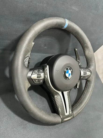 더핸들 bmw m4 f82 핸들가죽교체 핸들복원 / 남양주 별내면