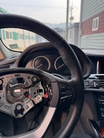 더핸들 BMW X3 20d xDrive F25 핸들 가죽 교체 & 복원 작업 / 남양주 별내면