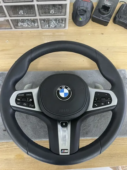 더핸들 bmw z4 g29 핸들가죽교체 ! / 남양주 별내면