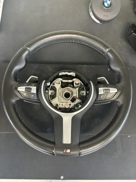bmw 5시리즈 f10 m핸들 가죽교체 복원작업 / 남양주 별내면