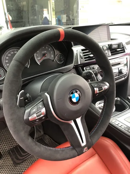 더핸들 bmw m4 f82 핸들알칸타라 작업 / 남양주 별내면