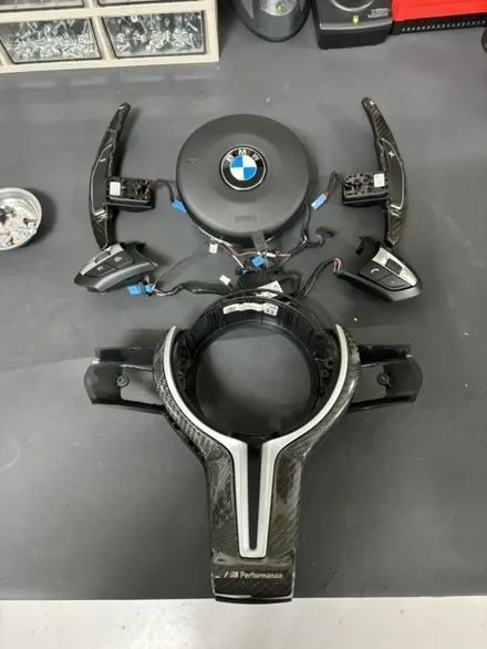 더핸들 bmw m4 f82 핸들가죽교체 핸들복원 / 남양주 별내면
