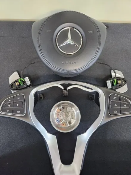 벤츠 GLS 350d 4MATIC X166 핸들컬러변경 가죽교체 작업 – 더핸들 / 남양주 별내면