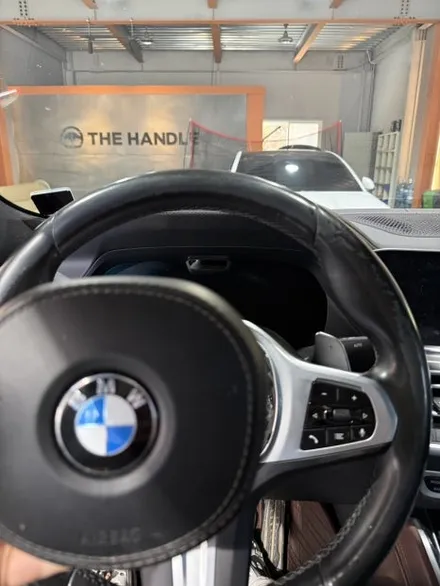 [더핸들] BMW X6 (G06) xDrive30d M 스포츠 핸들 가죽교체 복원작업! 손상된 핸들이 새핸들로 변신 / 남양주 별내면