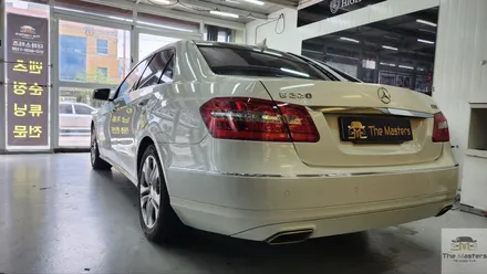 W212 벤츠 E220d 블랙박스 상시 녹화를 위한 보조배터리 시공!! / 창원, 마산, 진해