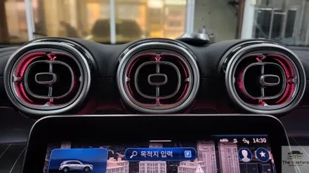 X254 벤츠 GLC 300 신형 차량의 빠질 수 없는 감성!! 송풍구 엠비언트 시공 / 창원, 마산, 진해