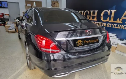 W205 벤츠 C클래스 인테리어의 큰 변화!! 송풍구 엠비언트 / 3D 전동트위터 시공 / 창원, 마산, 진해