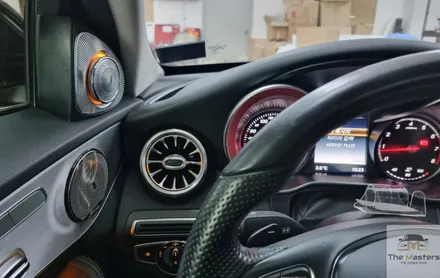 W205 벤츠 C클래스 인테리어의 큰 변화!! 송풍구 엠비언트 / 3D 전동트위터 시공 / 창원, 마산, 진해