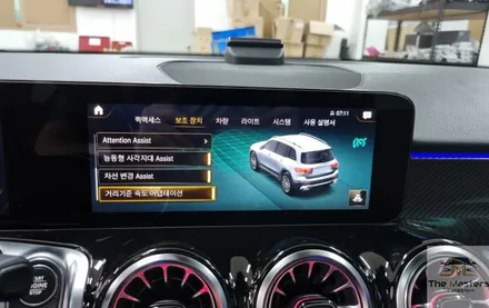 벤츠 GLB 35AMG 반자율 주행 확장 코딩 / 오토 하이빔 어시스트 / 대시보드 엠비언트 시공 / 창원, 마산, 진해