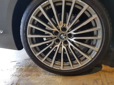 사하구 휠 복원 BMW 740Li / 부산 중구 보수동