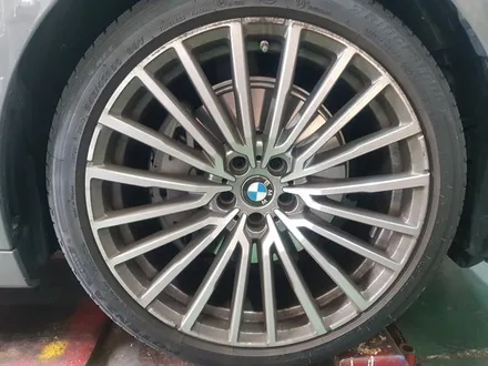 사하구 휠 복원 BMW 740Li / 부산 중구 보수동