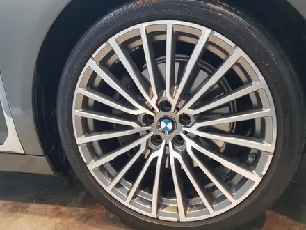 사하구 휠 복원 BMW 740Li / 부산 중구 보수동