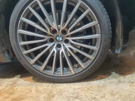 부산 서구 BMW 740Ld 다이아몬드 커팅 휠 복원 / 부산 중구 보수동