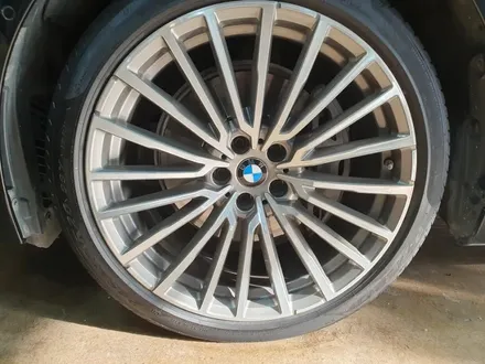 부산 서구 BMW 740Ld 다이아몬드 커팅 휠 복원 / 부산 중구 보수동