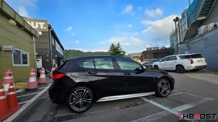 은평구 수색동 BMW120i 더모스트 신차패키지 신차썬팅 버텍스매버릭MK 반반사썬팅 유리막코팅 유리발수 PPF로 완성 수색동 DMC에서 맡겨주셨습니다 루마버텍스 은평구 수색점 / 고양시 화전동