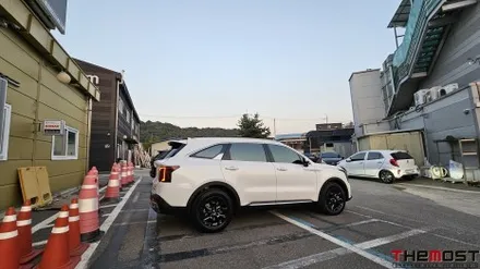 쏘렌토MQ4 하이브리드 페리 고양 덕양 삼송 더모스트 레인보우 썬팅 신차패키지전문 레인보우VS100 유리막코팅 유리발수코팅 PPF 삼송동에서 맡겨주셨습니다 / 고양, 일산, 파주, 은평
