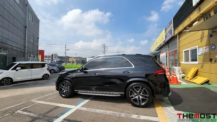 벤츠GLE53AMG 루마버텍스900썬팅 유리막코팅 PPF 신차검수 신차패키지 마포구 서대문구 은평구 수입차썬팅전문점 더모스트 마포구 상암동에서 맡겨주셨습니다 / 고양, 일산, 파주, 은평