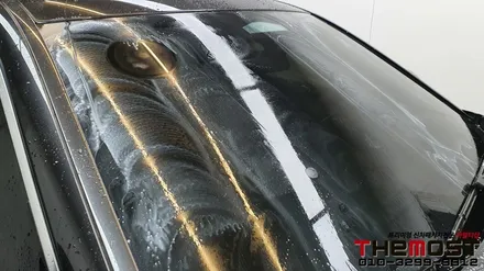 BMW 5시리즈 레인보우 i90블랙 비반사비금속 썬팅의 최강성능 서울 강서구 마포구 은평구 서대문구 수입차 썬팅 신차패키지 전문점 더모스트 / 고양, 일산, 파주, 은평