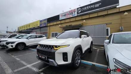 쌍용 토레스 신차검수 더모스트 신차패키지 3 레인보우 I90블랙썬팅 QXD7000블랙박스 PPF 시공기 고양시 덕양구 행신동에서 맡겨주셨습니다~ / 고양, 일산, 파주, 은평