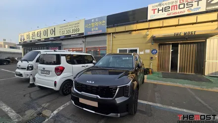 서울 강서구 화곡동 쏘렌토 하이브리드 더 모스트 신차패키지 신차검수 레인보우VS100 반반사썬팅 유리막코팅 유리발수코팅 PPF 사이드스텝장착 / 고양시 화전동
