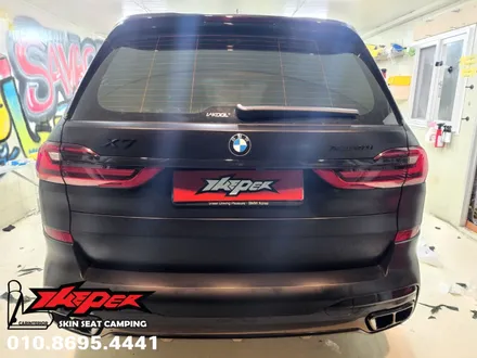 BMWX7 사틴블랙 전체랩핑 / 카스킨 / 카인테리어 / 카시트 / 카커스텀 전문 더퍼 THEPER / 중랑구, 동대문, 광진구, 성동구