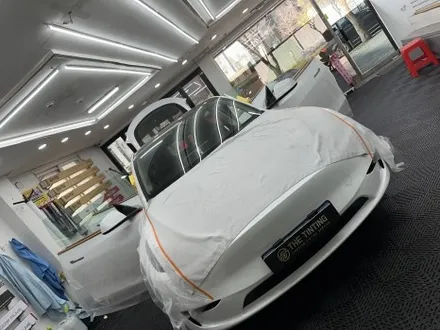 대전 테슬라 모델 Y 썬팅 에이펙스틴트 GN950 으로 시공했습니다! / 대전 동구