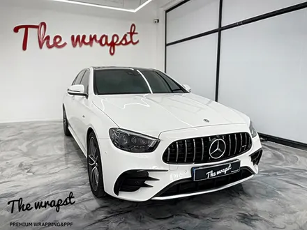청라랩핑 벤츠 E53 amg 페이스리프트 사틴블랙으로 완전 포스있게 전체랩핑 했습니다 / 청라,인천,부천
