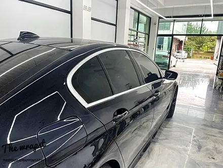 청라랩핑 BMW 5시리즈 530i 크롬죽이기 및 블랙그릴 교체 작업으로 블랙패키지 만들었습니다 / 청라,인천,부천