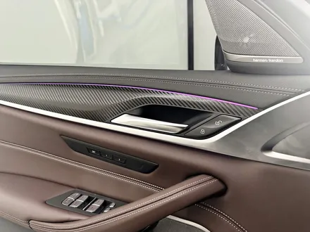인천서구랩핑 BMW 530e 실내랩핑 및 크리스탈 3종세트 교체작업 / BMW / 5시리즈 / 청라,인천,부천