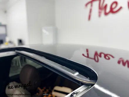 인천 청라랩핑 벤츠 E300e(W213) 페이스리프트 루프스킨 시공 하나로 1%부족한 부분을 채웠습니다 / 청라,인천,부천