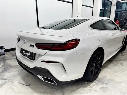청라랩핑 BMW 8시리즈랩핑 850i 유광 오렌지 컬러로 전체랩핑해서 M8보다 멋스럽게 바꿔봤습니다 / 인천 서구 청라동