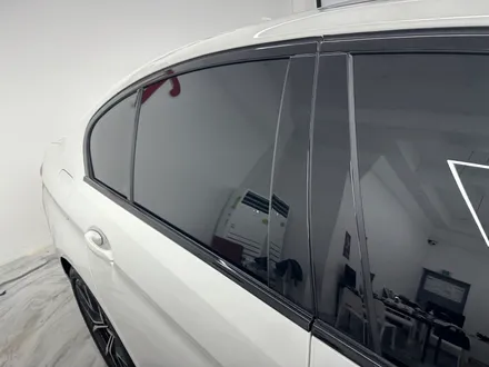 청라랩핑 BMW 530i 5시리즈 크롬죽이기는 셀수없이 시공했기에 깔끔하게 크롬죽이기 시공 완성하죠 / 청라,인천,부천