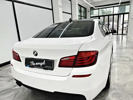 BMW 520d F10모델 사틴화이트로 새옷 입혀줬더니 신차 됐네요 / BMW / 5시리즈 (F10) / 청라,인천,부천