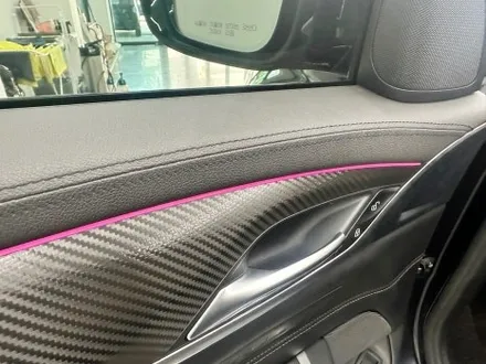 청라실내랩핑 BMW 6GT 실내카본랩핑 시공으로 하이글로시 관리부담을 없앴습니다 / 인천 서구 청라동