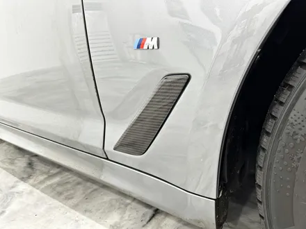 인천실내랩핑 BMW 520i 5시리즈 실내를 스포티한 카본패턴으로 완벽 탈바꿈하면 어떨까요? / 청라,인천,부천